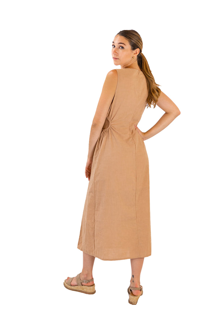 Sleeveless Midi Dress in Chic Earthy Brown